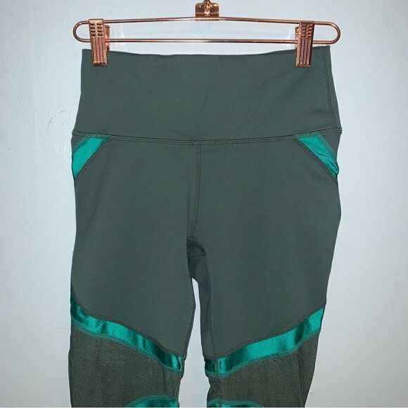 Fabletics Powerhold Leggings XS - Picture 2 of 6